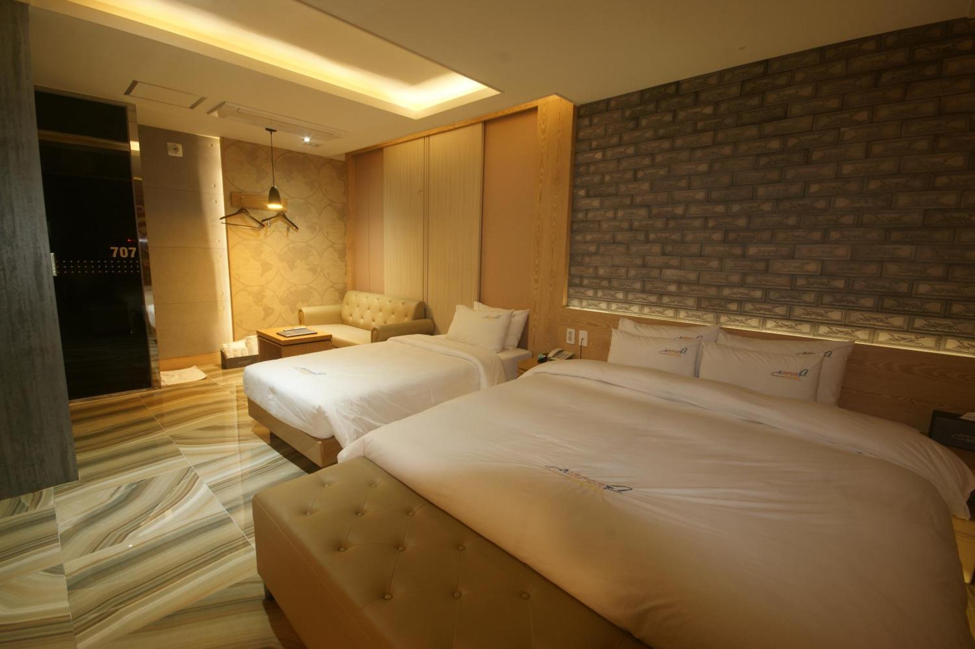 Hotel Airport Busan Bagian luar foto